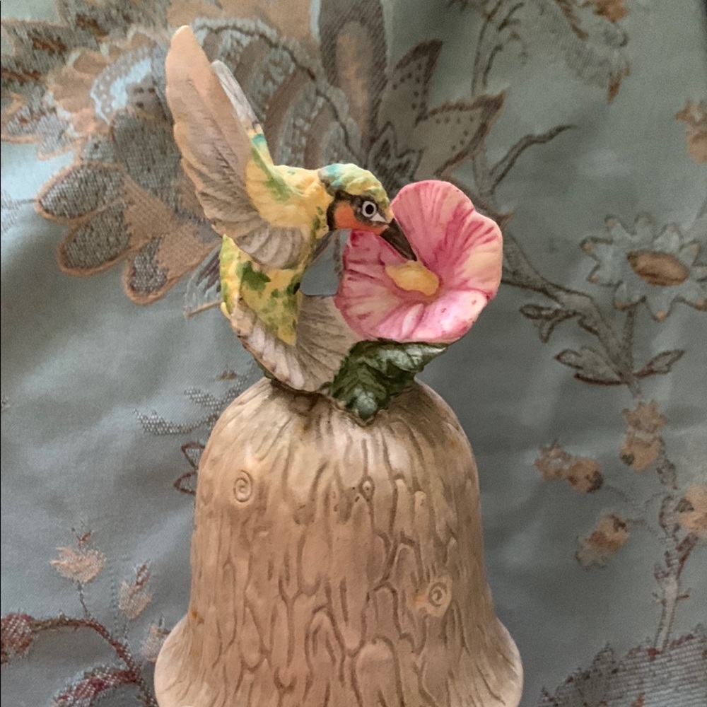 Towle Hummingbird Fine Bone China Bell with Flower Pink Accent